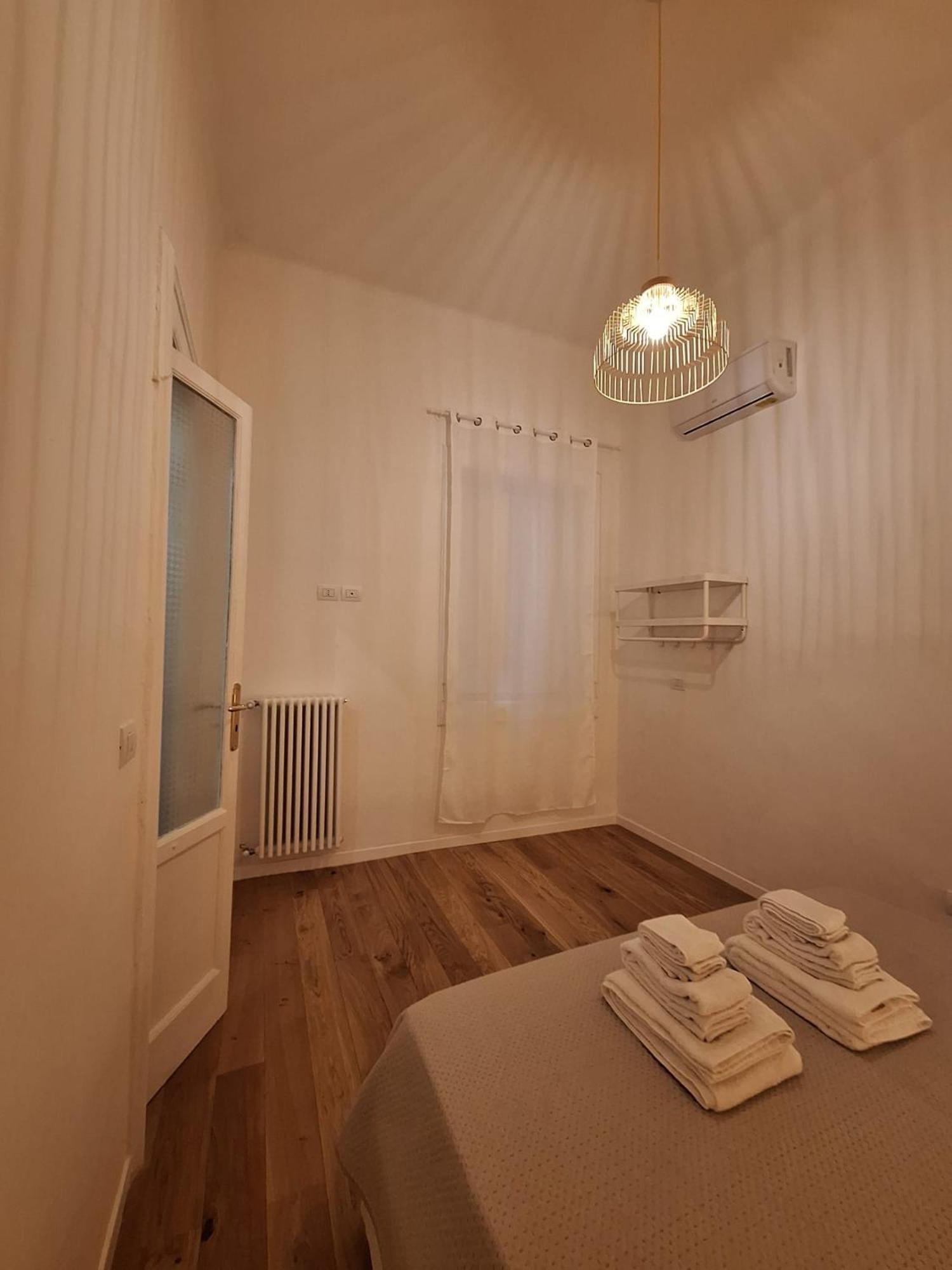 Acqua Amare Guest House Bari Extérieur photo